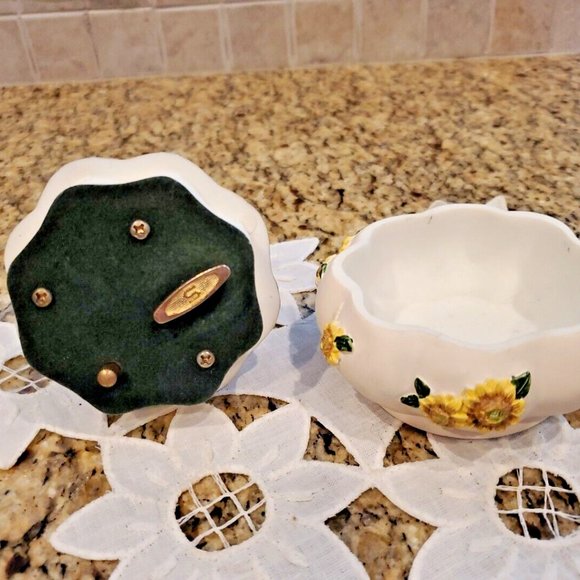 Sing A Song Music Trinket Box Over The Rainbow Heritage House Collector Edition - Picture 4 of 5